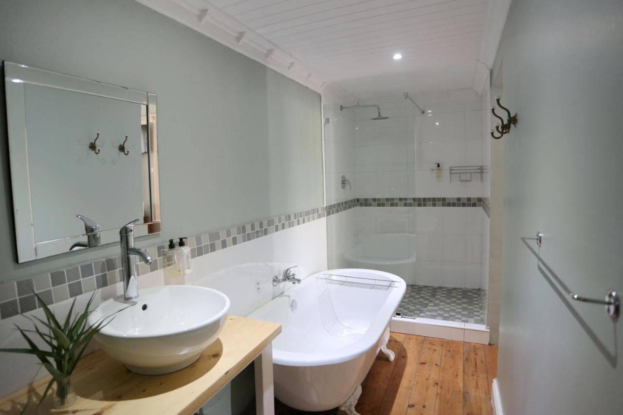 Newington Place Port Elizabeth Exterior photo