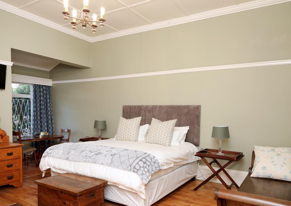 Newington Place Port Elizabeth Exterior photo